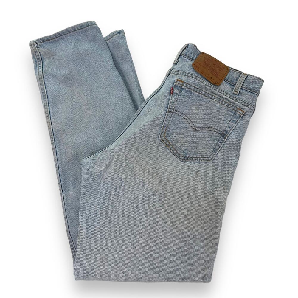 Vtg 90s Levis Jeans 550 W36  L34 Relaxed Fit Cotton Light Wash Blue Denim 1994